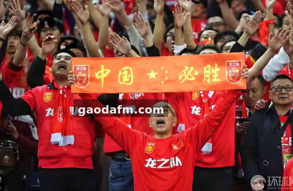 从数据台到解说席：退役门将韩敬东的转型样本